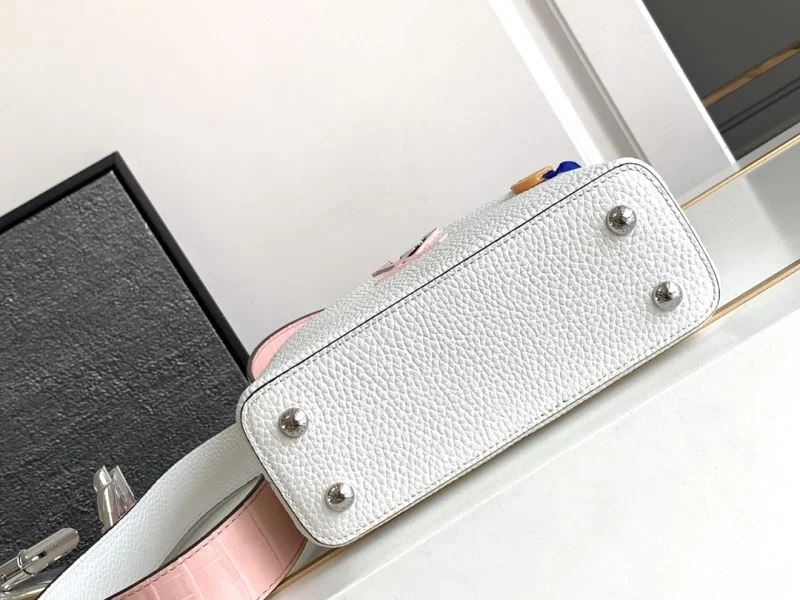 GoodFit Louis Vuitton Capucines BB Bags 41353