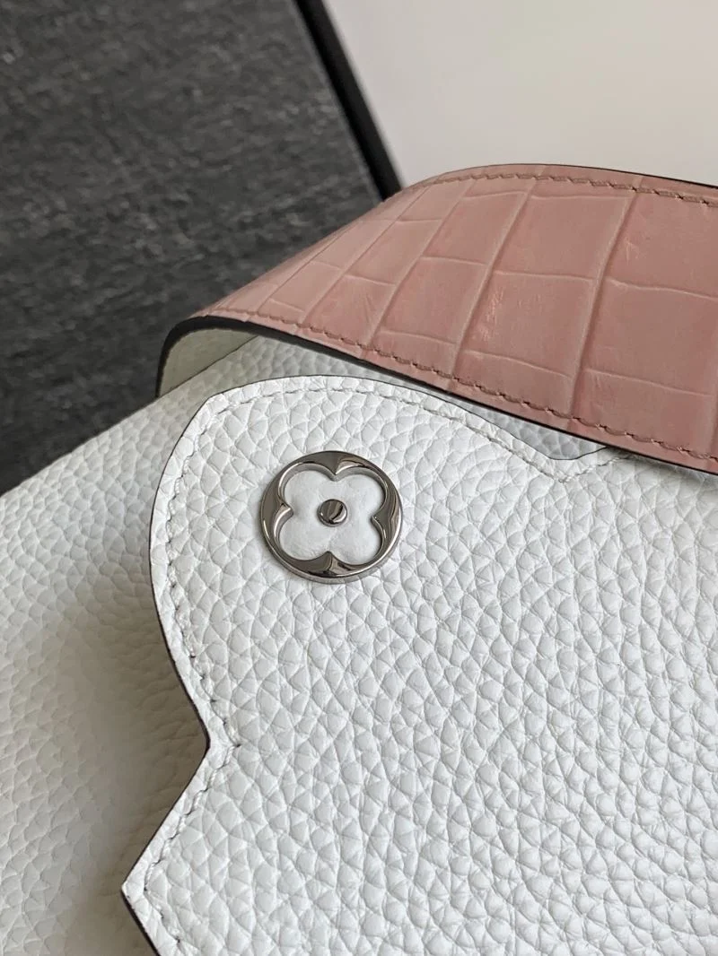 GoodFit Louis Vuitton Capucines BB Bags 41353
