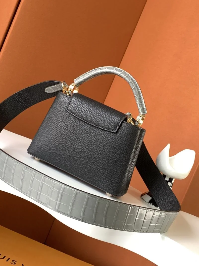 Popular Louis Vuitton Capucines BB Bags 41344