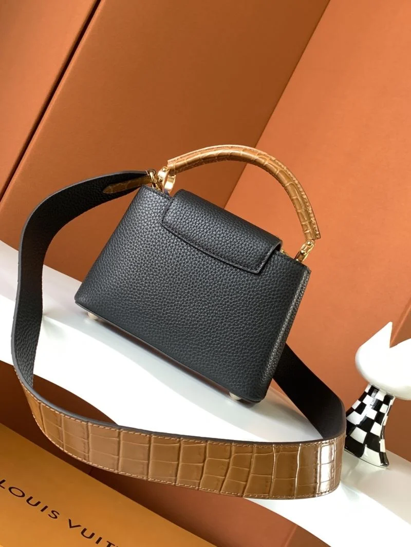 OnTrend Louis Vuitton Capucines BB Bags 41332