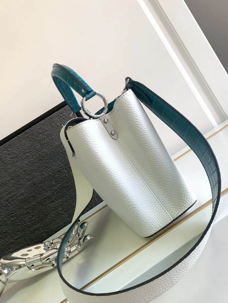 Louis Vuitton Capucines BB Bags Popular 41326