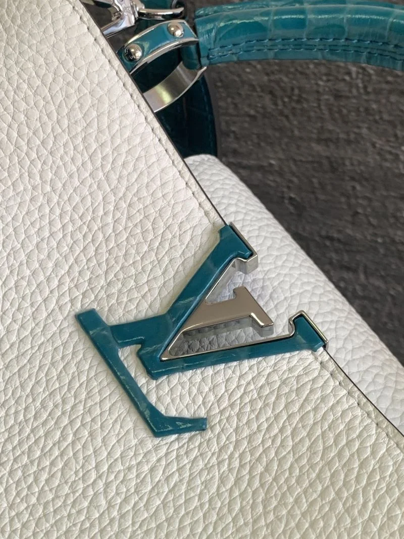 Louis Vuitton Capucines BB Bags Popular 41326
