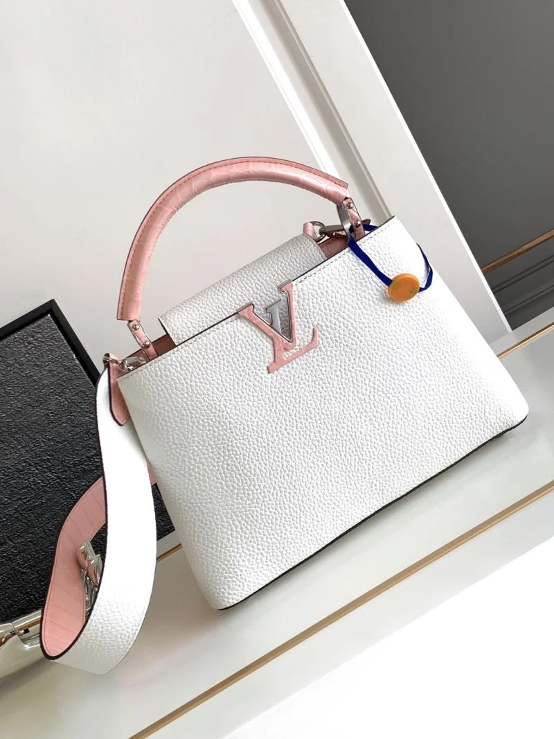 Louis Vuitton Capucines BB Bags Compact 41341