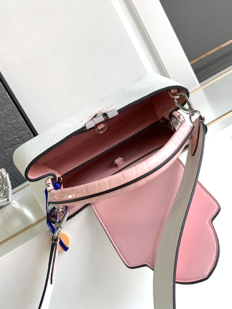 Louis Vuitton Capucines BB Bags Compact 41341