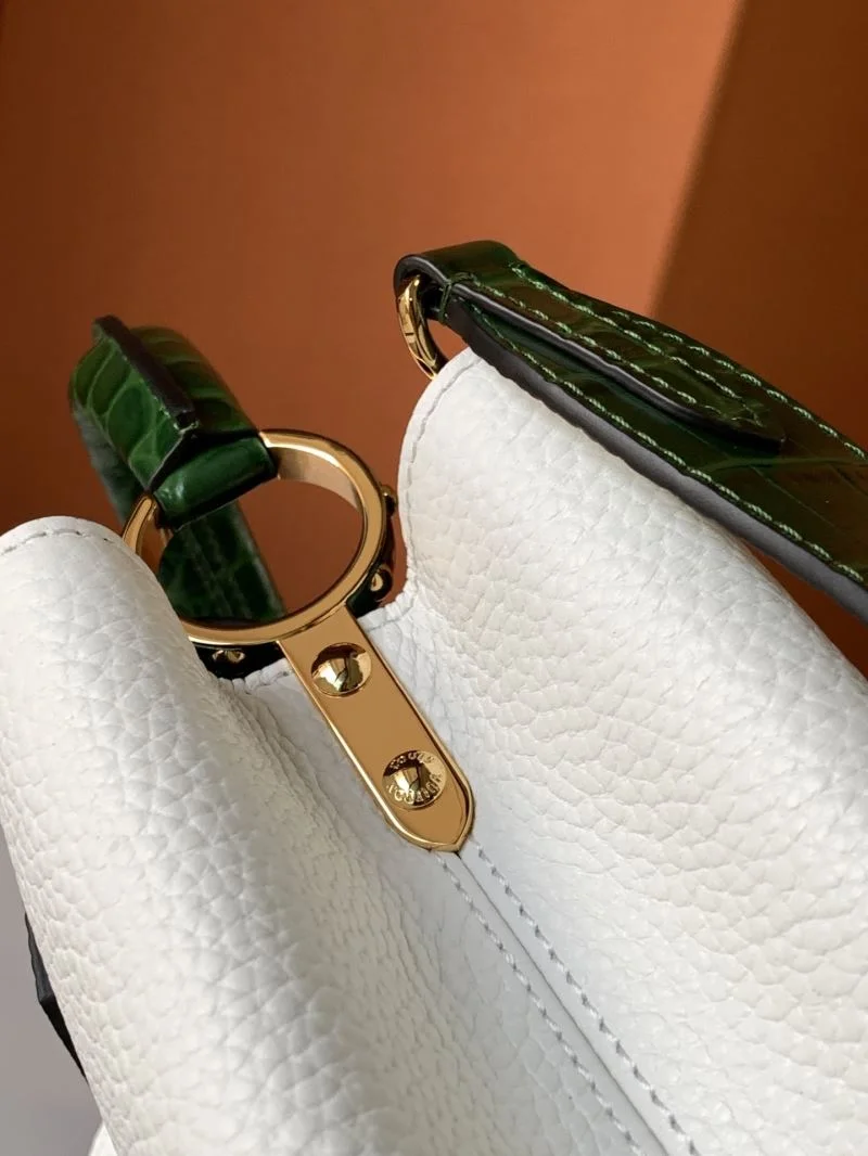 Durable Louis Vuitton Capucines BB Bags 41329