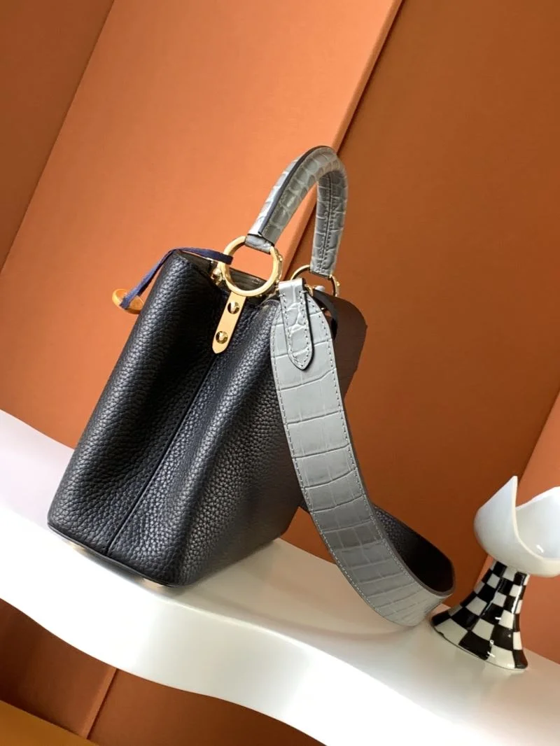 FlexibleFit Louis Vuitton Capucines BB Bags 41322