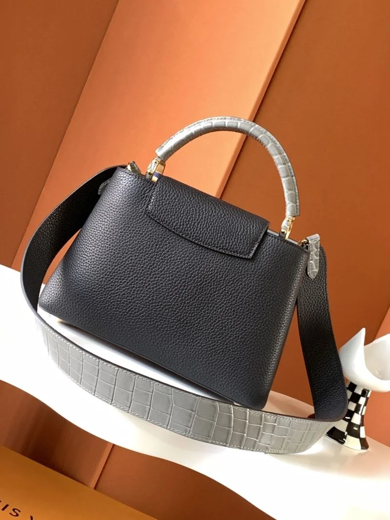 FlexibleFit Louis Vuitton Capucines BB Bags 41322