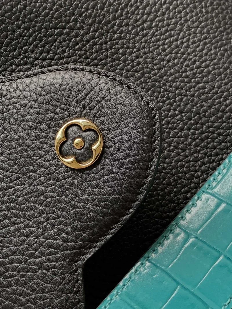 GoodFit Louis Vuitton Capucines BB Bags 41325