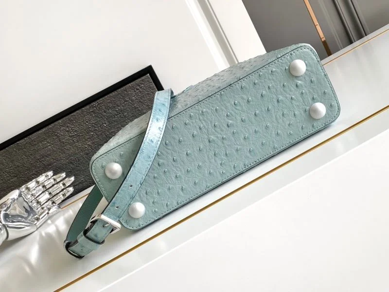 Louis Vuitton Capucines BB Bags Thermal 41334