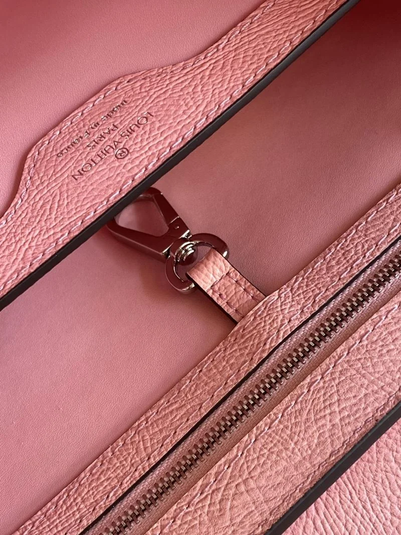 Chic Louis Vuitton Capucines BB Bags 41319