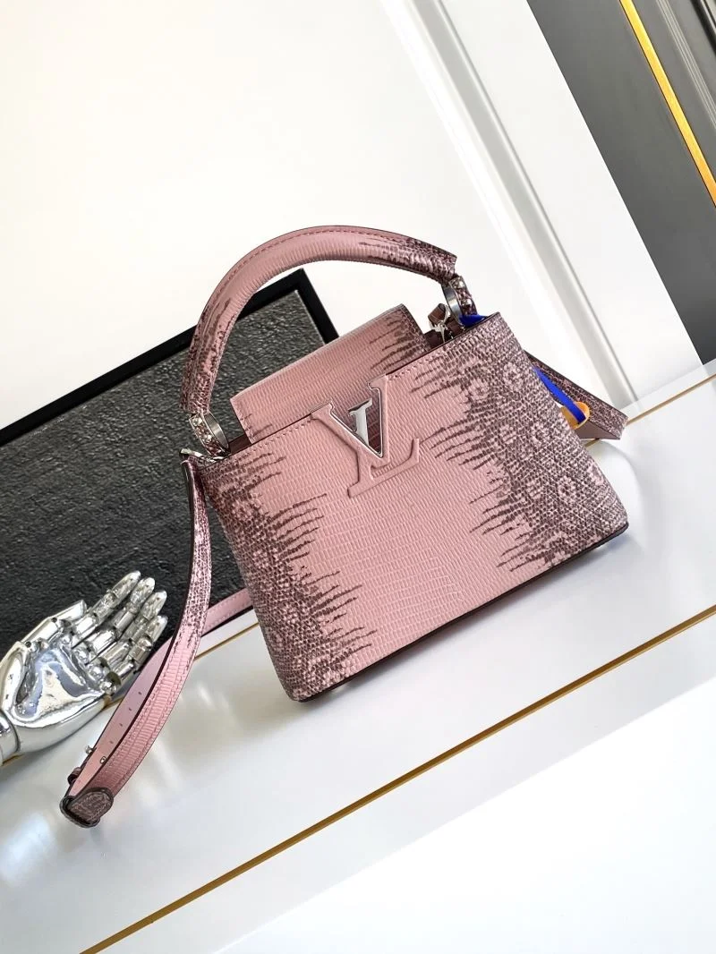 Durable Louis Vuitton Capucines BB Bags 41327