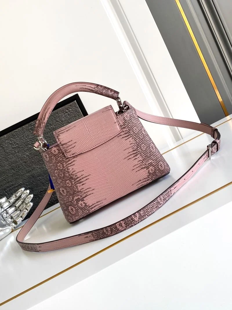 Durable Louis Vuitton Capucines BB Bags 41327