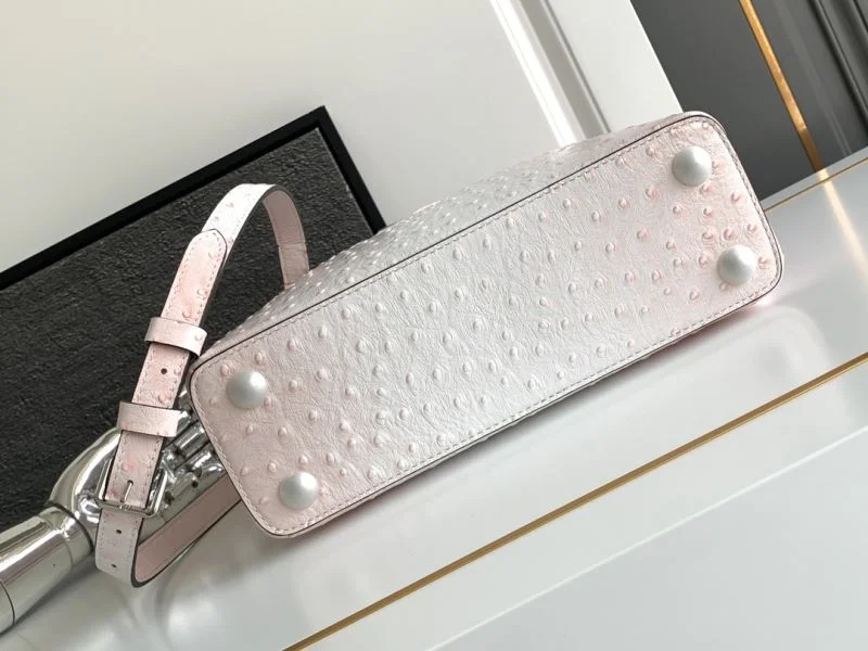 Louis Vuitton Capucines BB Bags BestValue 41289