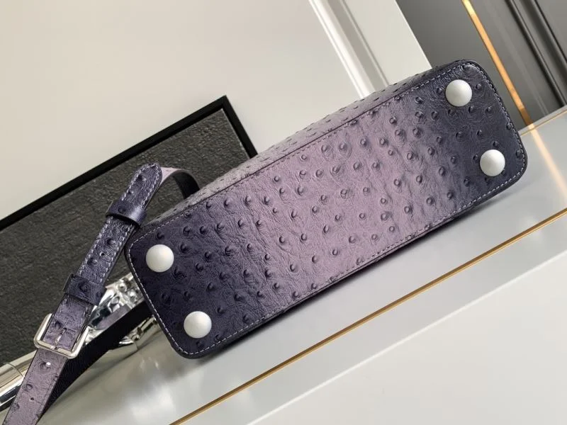 Chic Louis Vuitton Capucines BB Bags 41363