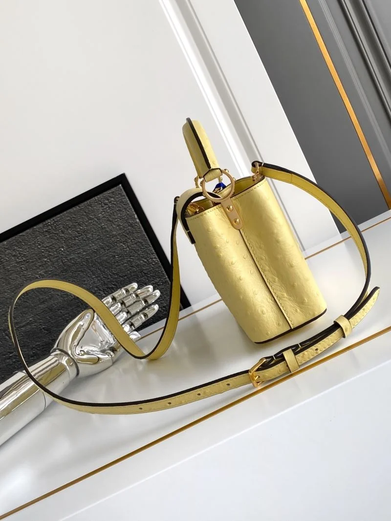 Chic Louis Vuitton Capucines BB Bags 41273