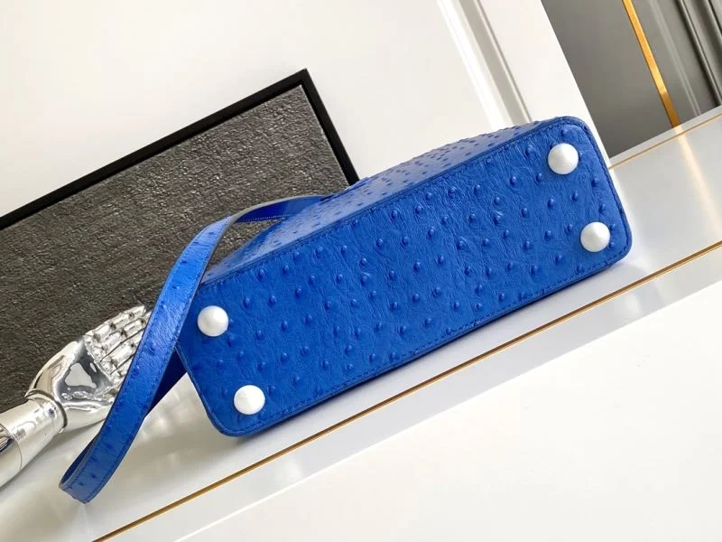 Trendy Louis Vuitton Capucines BB Bags 41266