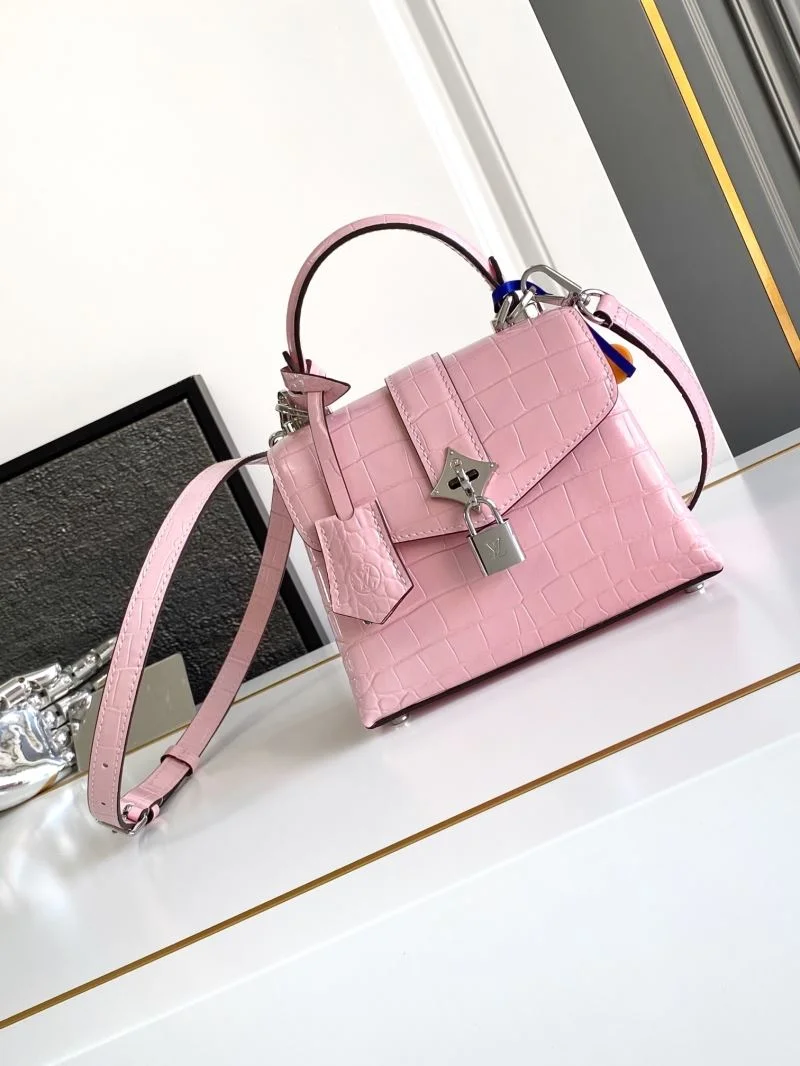 Trendsetting Louis Vuitton Capucines BB Bags 41284