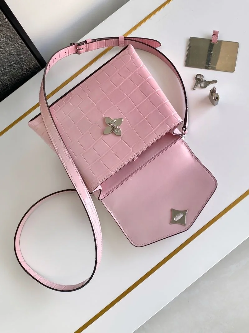 Trendsetting Louis Vuitton Capucines BB Bags 41284