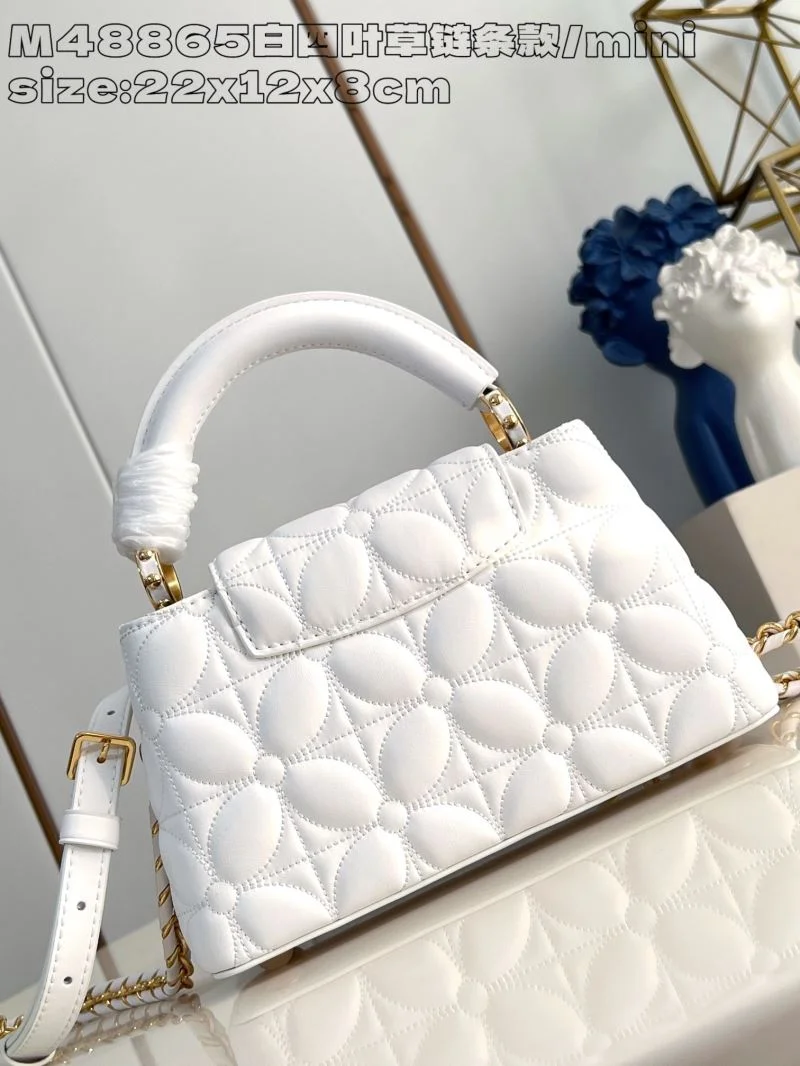 DailyWear Louis Vuitton Capucines BB Bags 41295