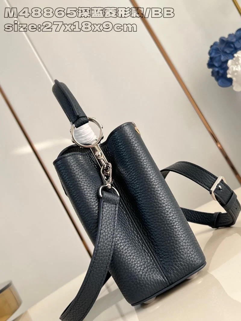 Cozy Louis Vuitton Capucines BB Bags 41254