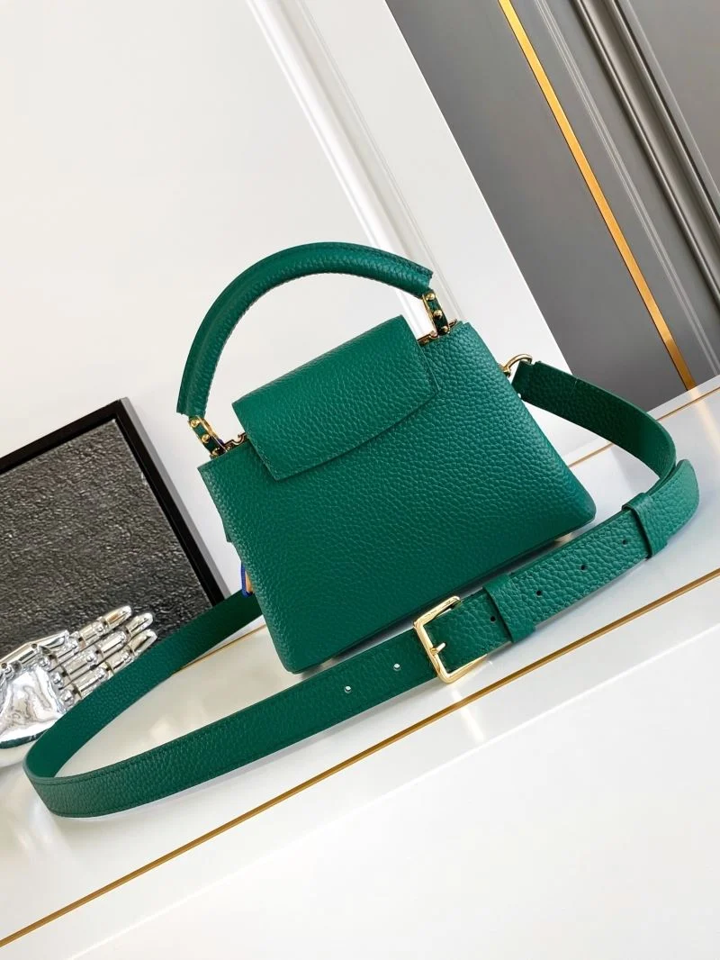 Unique Louis Vuitton Capucines BB Bags 41250