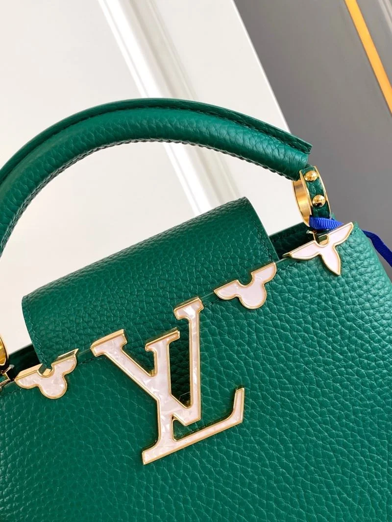 Unique Louis Vuitton Capucines BB Bags 41250