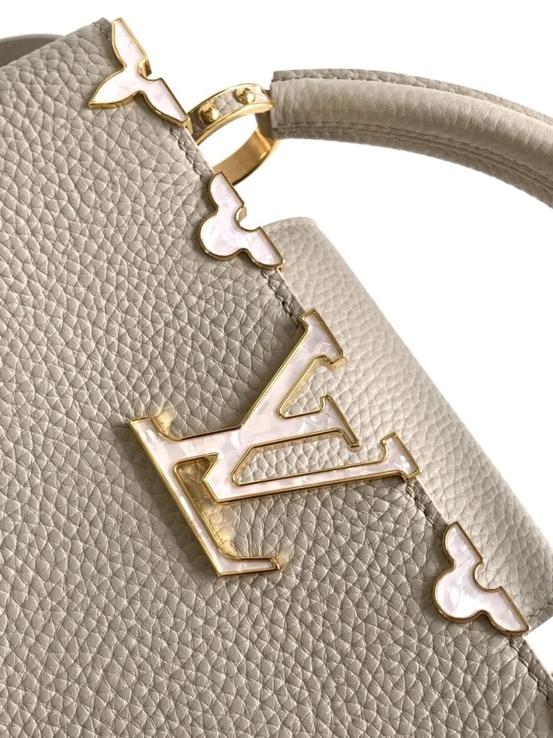 Soft Louis Vuitton Capucines BB Bags 41248