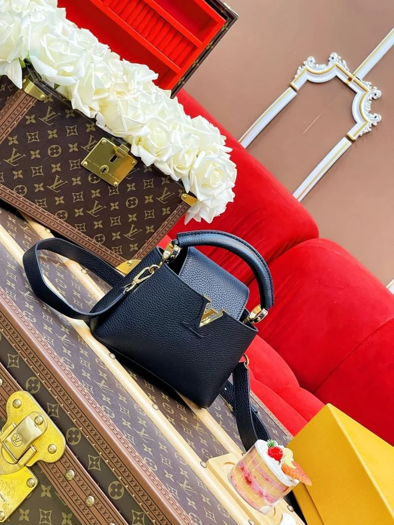 Louis Vuitton Capucines BB Bags Neat 40733