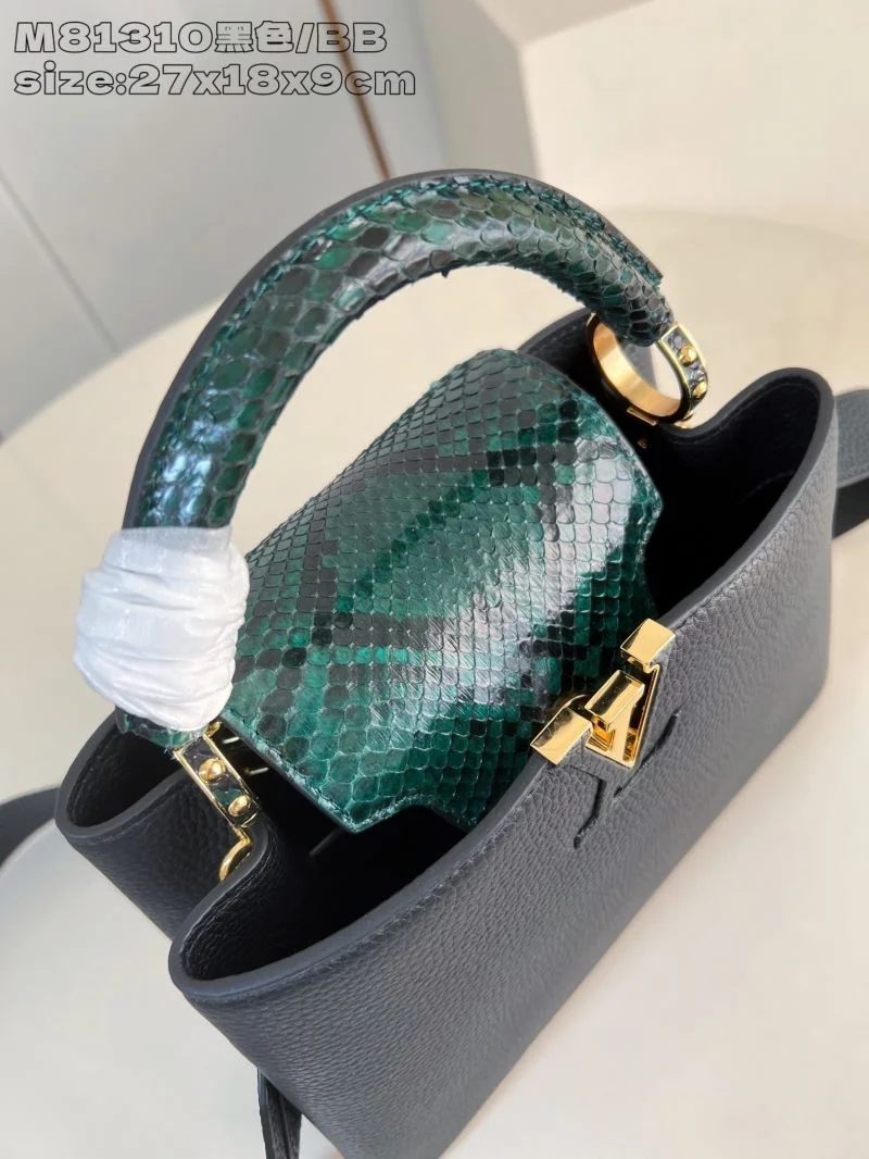 Compact Louis Vuitton Capucines BB Bags 40730