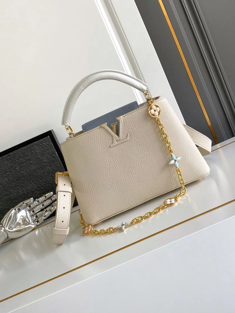 Soft Louis Vuitton Capucines BB Bags 40738