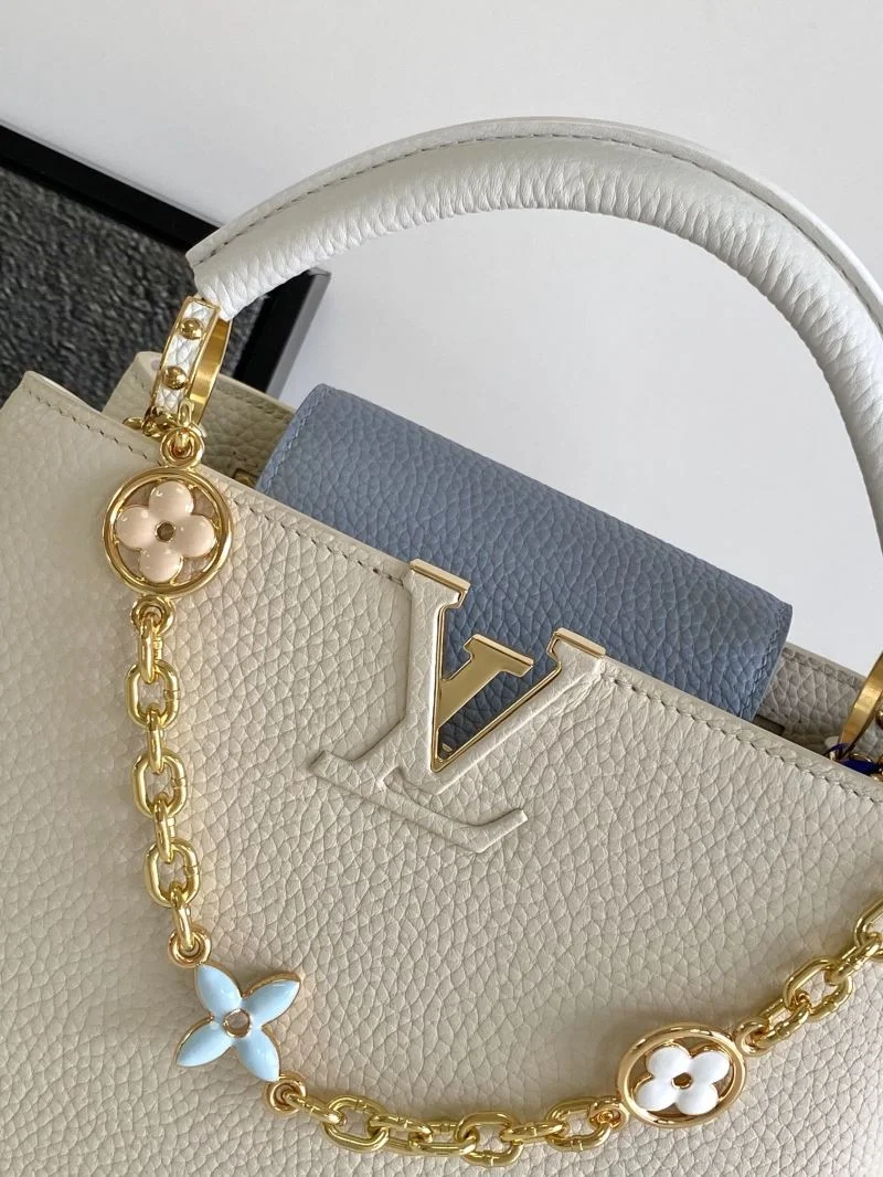 Soft Louis Vuitton Capucines BB Bags 40738