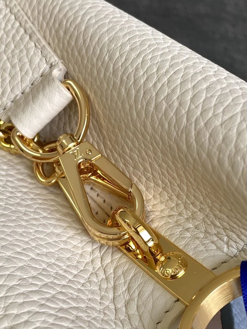 Soft Louis Vuitton Capucines BB Bags 40738