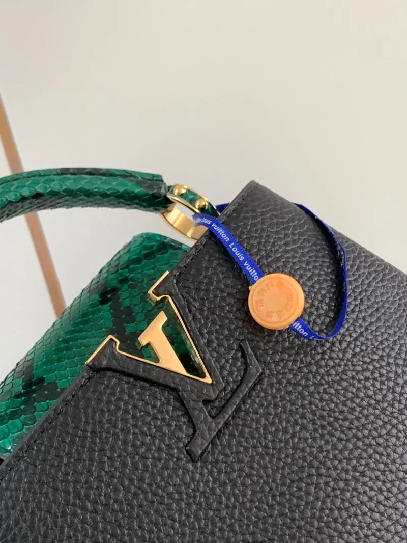 Trendy Louis Vuitton Capucines BB Bags 40702