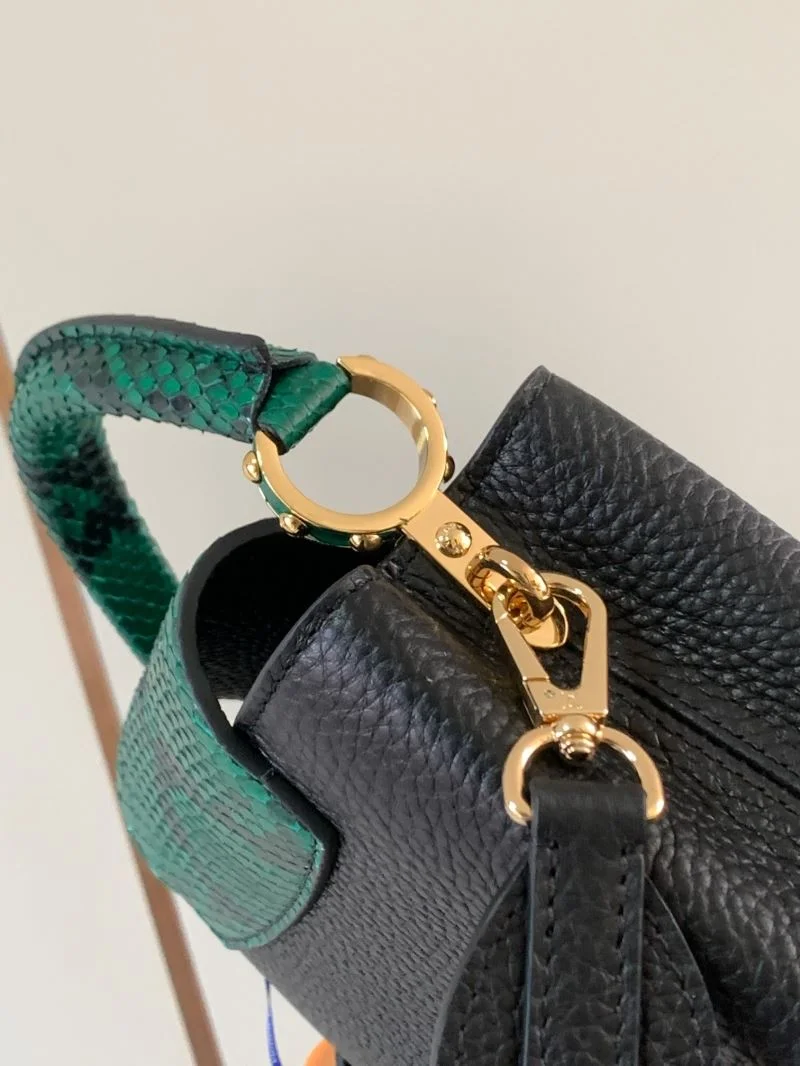 Trendy Louis Vuitton Capucines BB Bags 40702