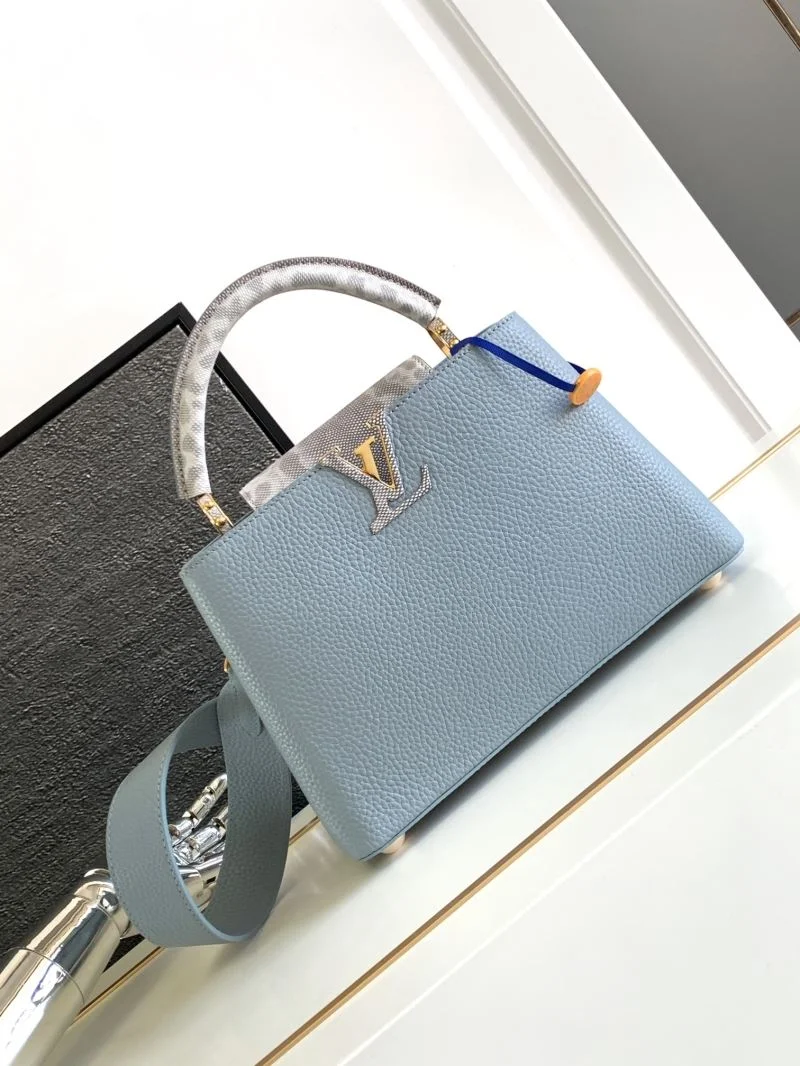 ComfortFit Louis Vuitton Capucines BB Bags 40706