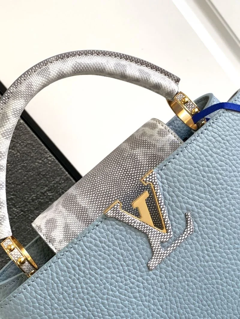 ComfortFit Louis Vuitton Capucines BB Bags 40706