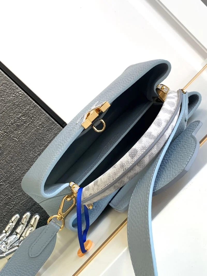 ComfortFit Louis Vuitton Capucines BB Bags 40706