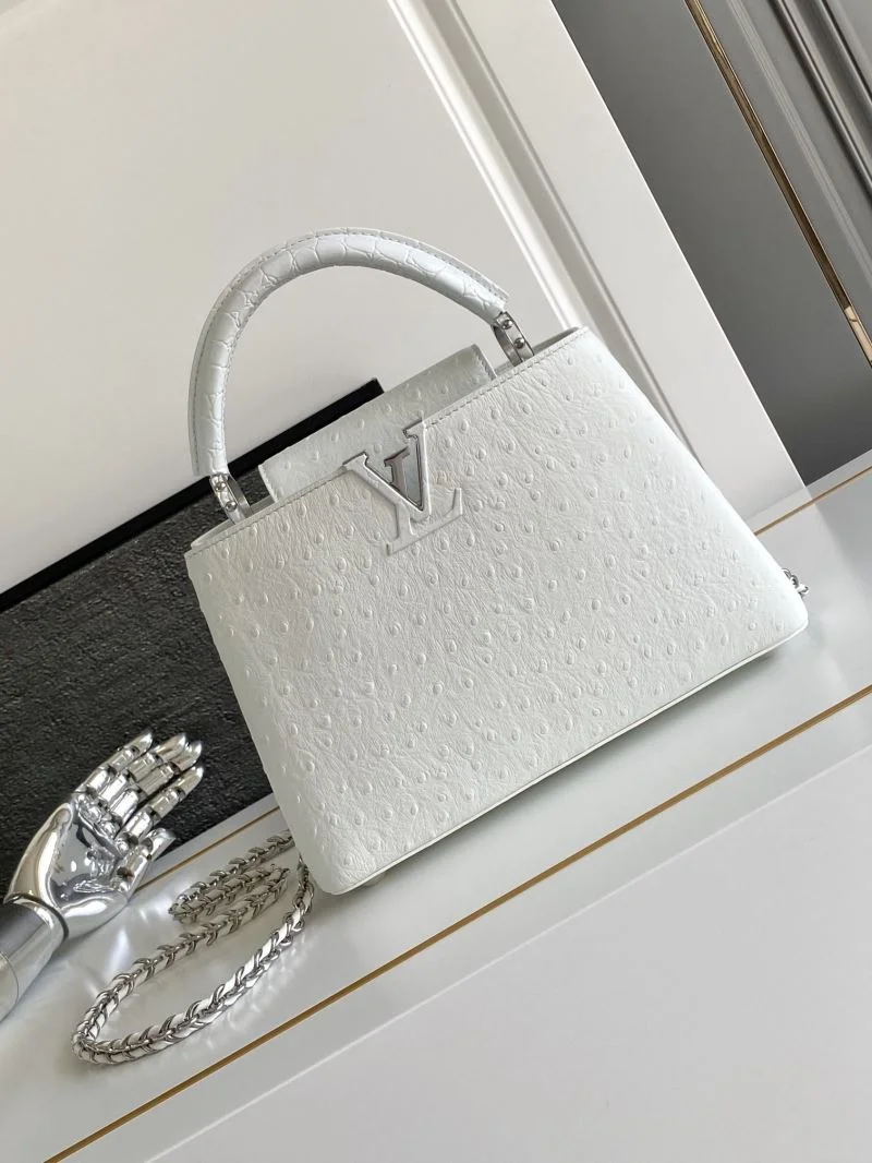 SmartChoice Louis Vuitton Capucines BB Bags 40704