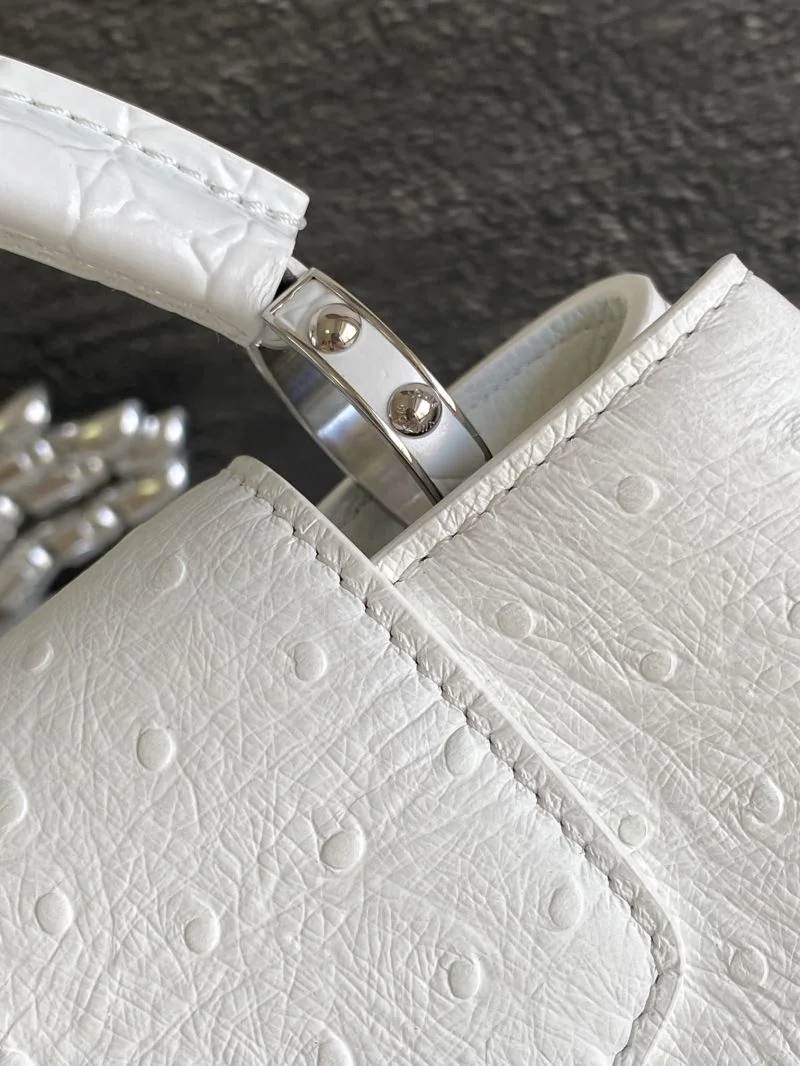 SmartChoice Louis Vuitton Capucines BB Bags 40704