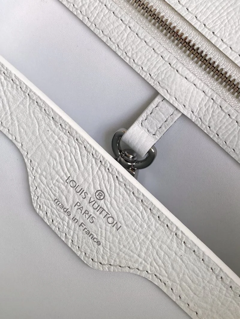 SmartChoice Louis Vuitton Capucines BB Bags 40704