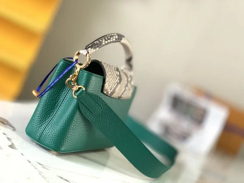 Louis Vuitton Capucines BB Bags Lightweight 40732