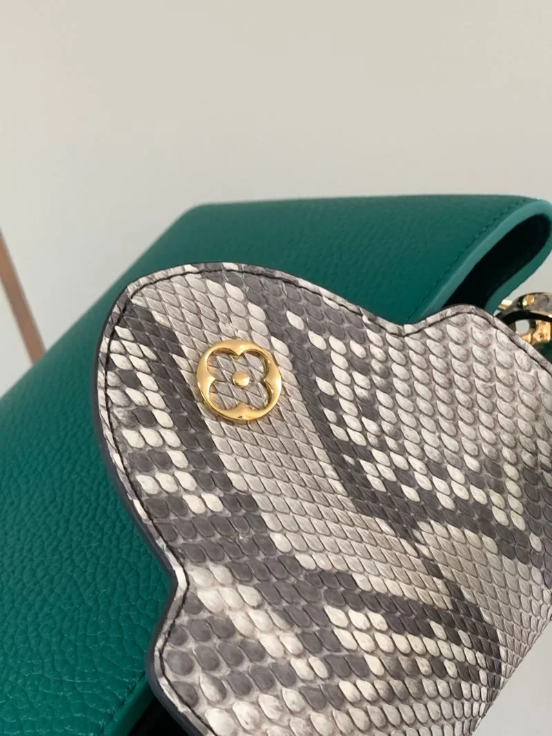 EasyCare Louis Vuitton Capucines BB Bags 40689