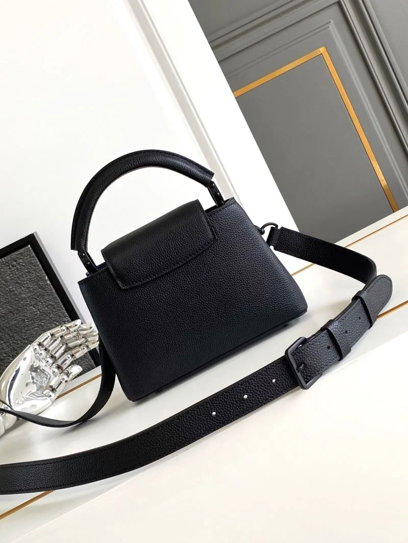Louis Vuitton Capucines BB Bags Functional 40696