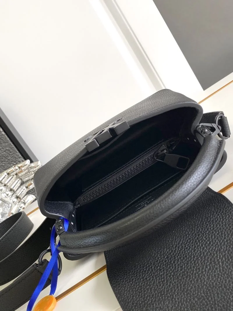Louis Vuitton Capucines BB Bags Functional 40696