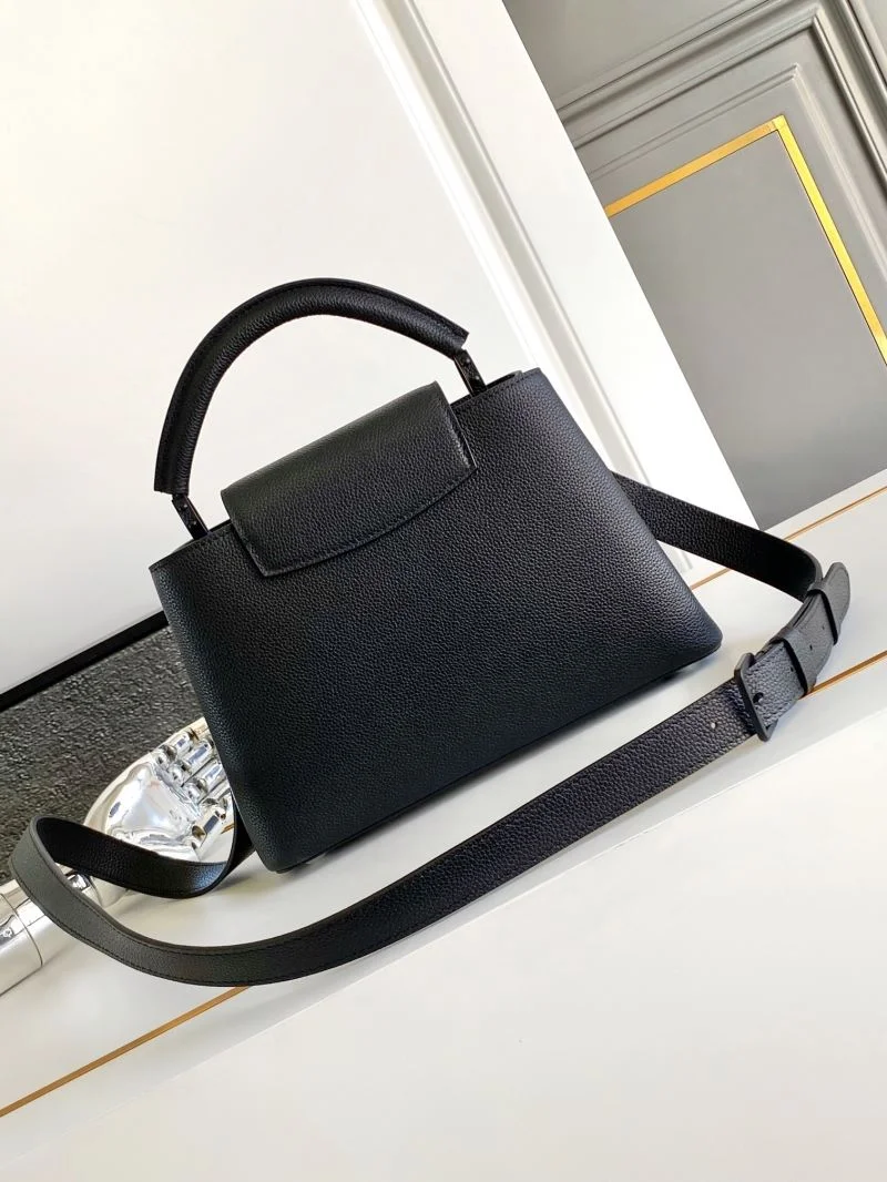 Sporty Louis Vuitton Capucines BB Bags 40724