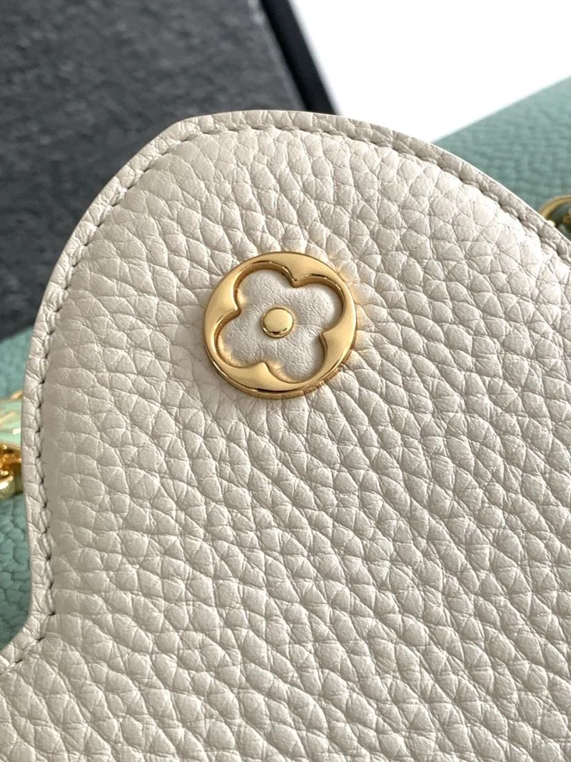 Louis Vuitton Capucines BB Bags ZipUp 40762