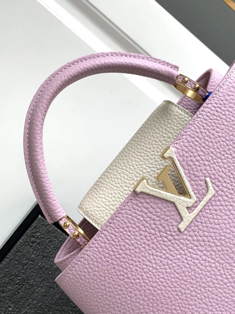 WrinkleFree Louis Vuitton Capucines BB Bags 40699