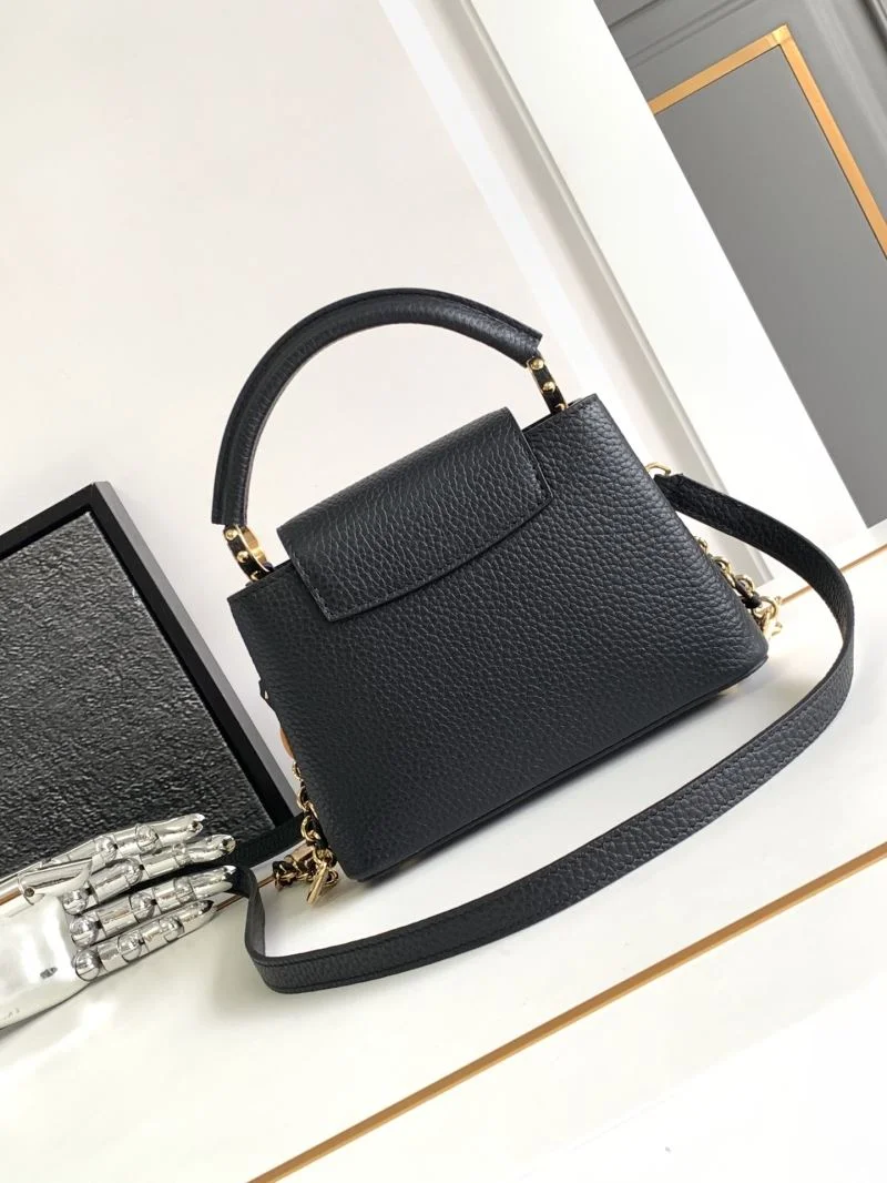 MultiPurpose Louis Vuitton Capucines BB Bags 40698