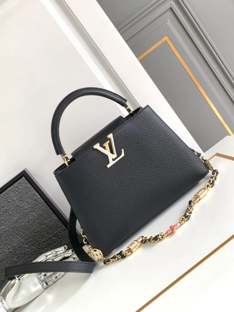 Lightweight Louis Vuitton Capucines BB Bags 40688