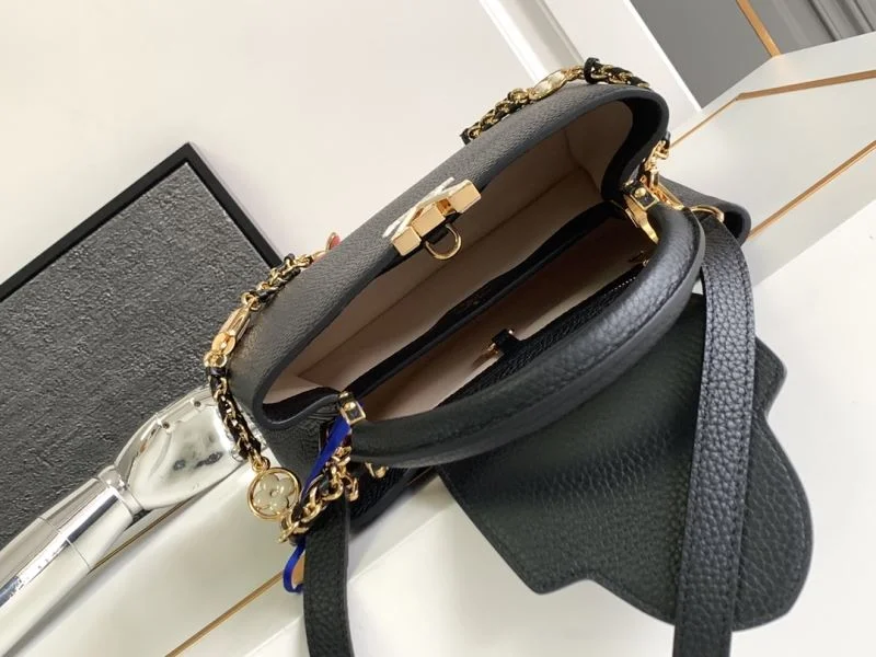 Lightweight Louis Vuitton Capucines BB Bags 40688